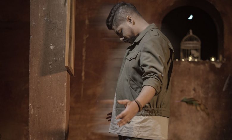 إيهاب أمير يصدر أحدث أعماله الغنائية المصورة بعنوان “çayest” 1